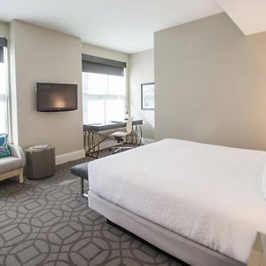 Premier Classic King Room